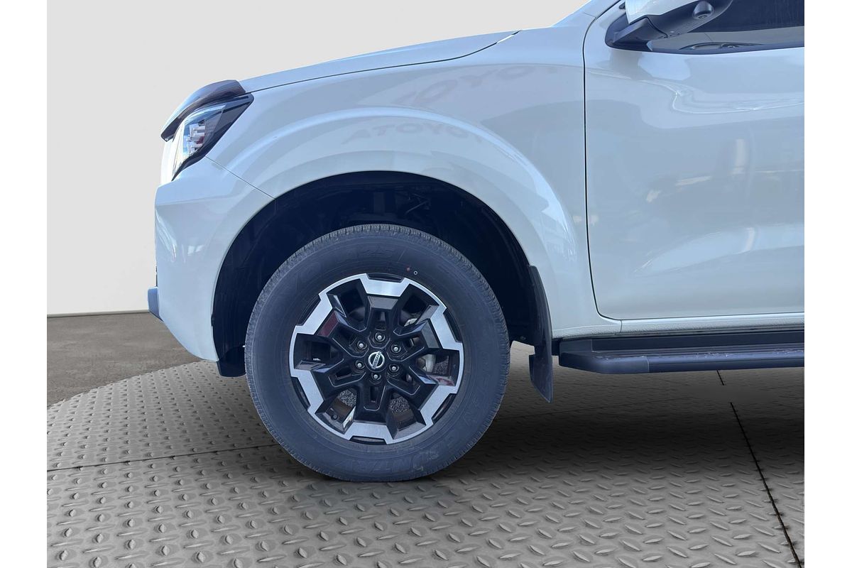 2023 Nissan Navara ST-X D23
