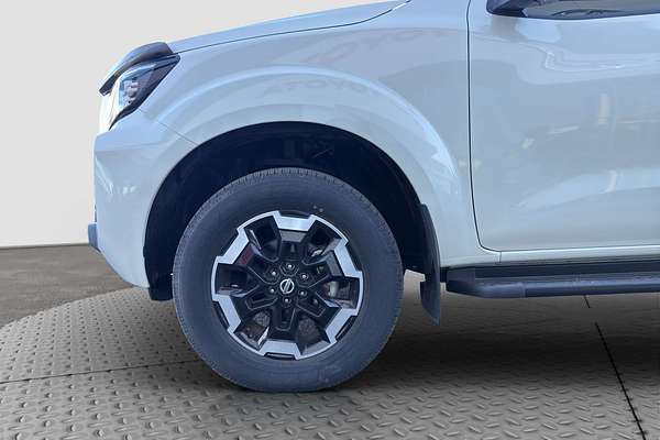 2023 Nissan Navara ST-X D23