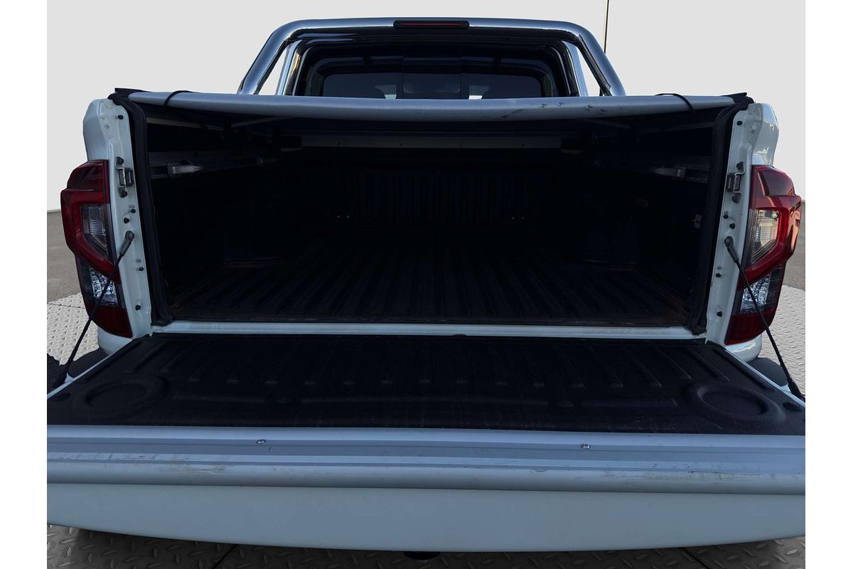 2023 Nissan Navara ST-X D23