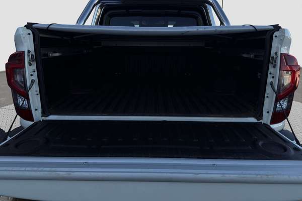 2023 Nissan Navara ST-X D23