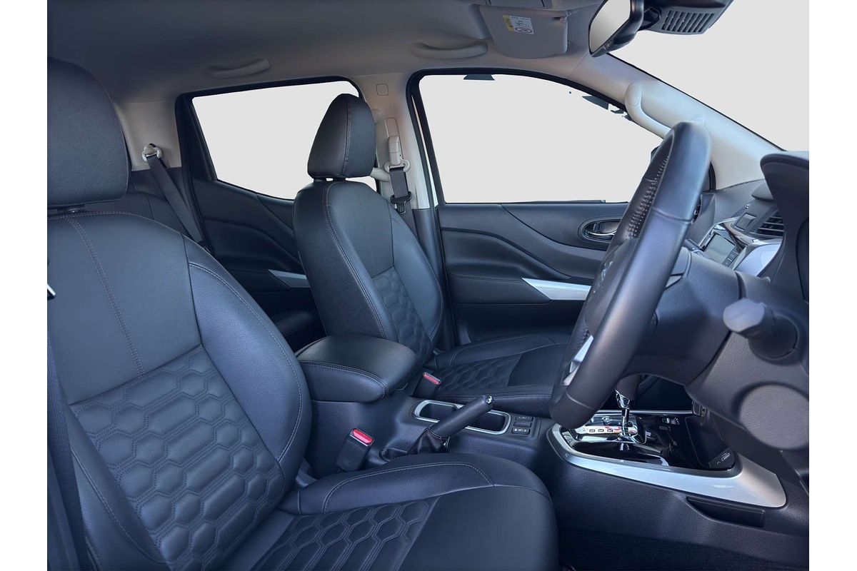 2023 Nissan Navara ST-X D23