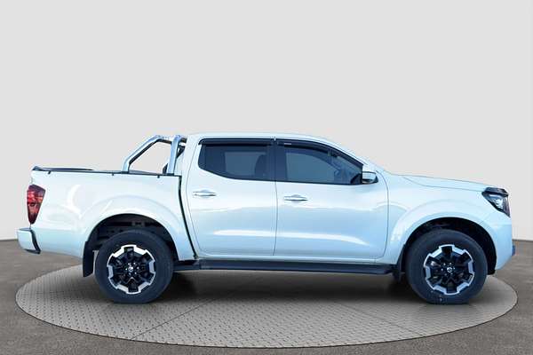 2023 Nissan Navara ST-X D23