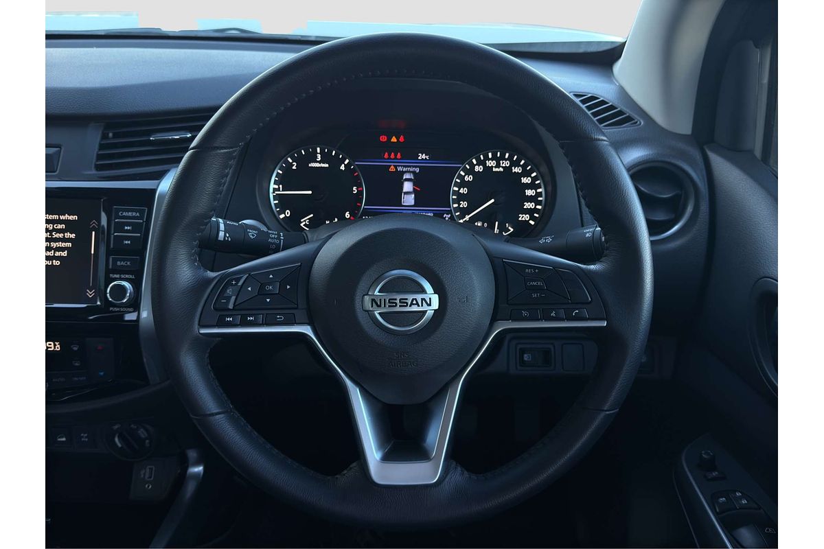 2023 Nissan Navara ST-X D23