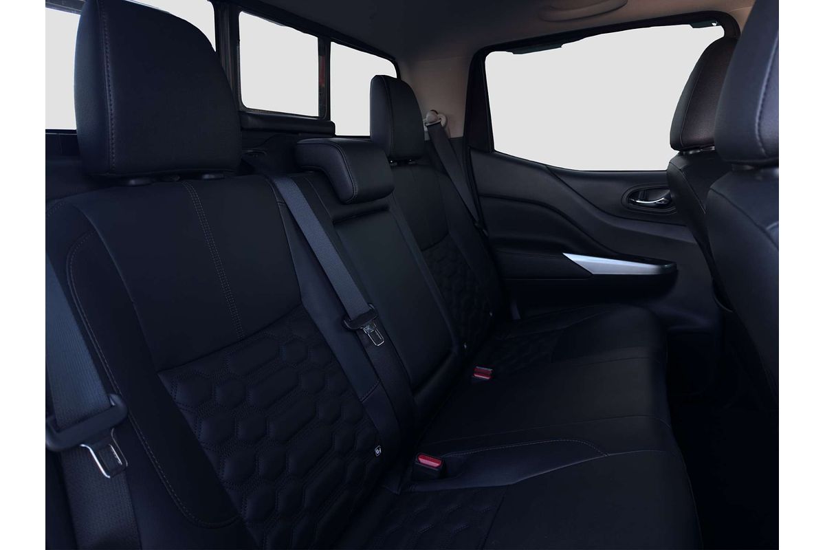 2023 Nissan Navara ST-X D23