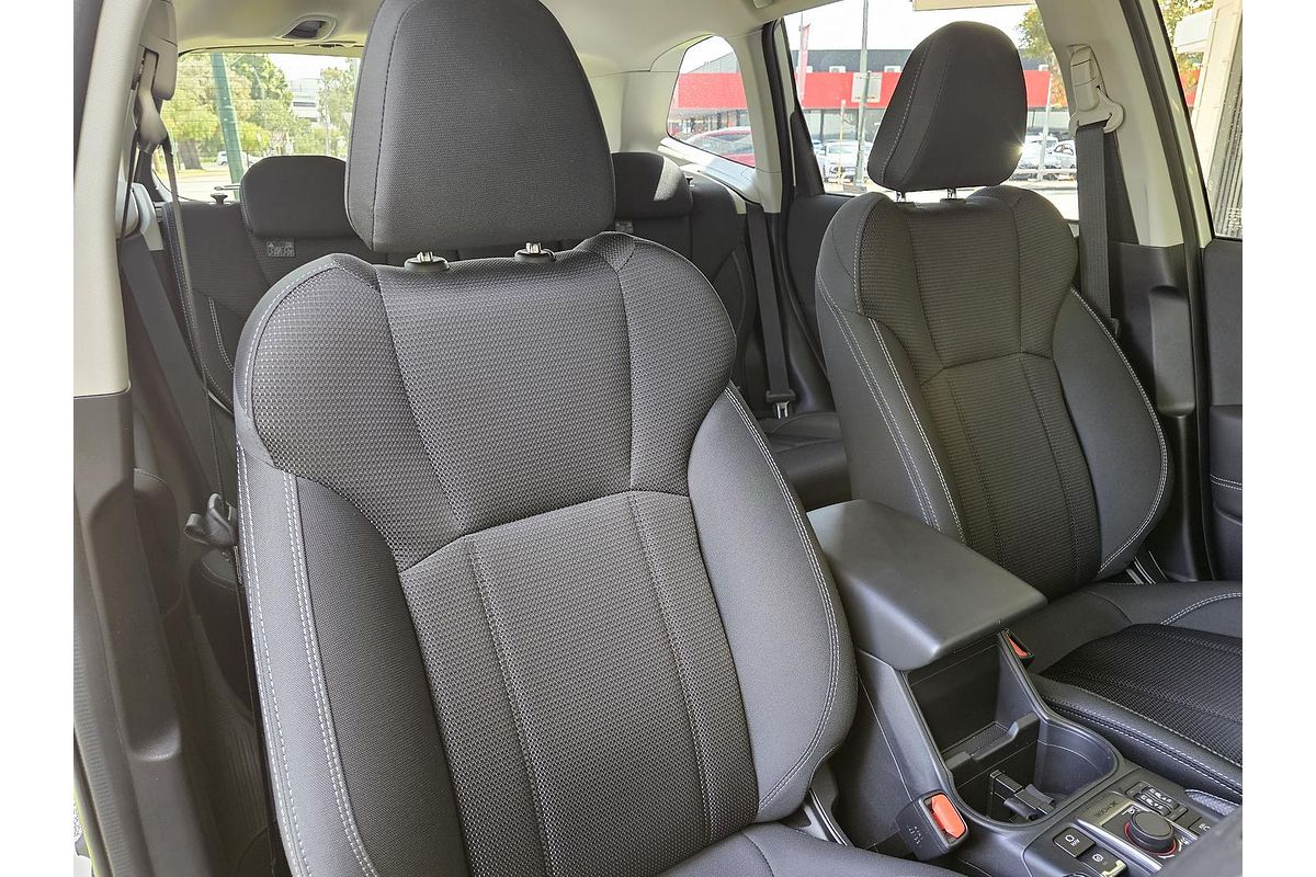 2024 Subaru Forester 2.5i-L S5