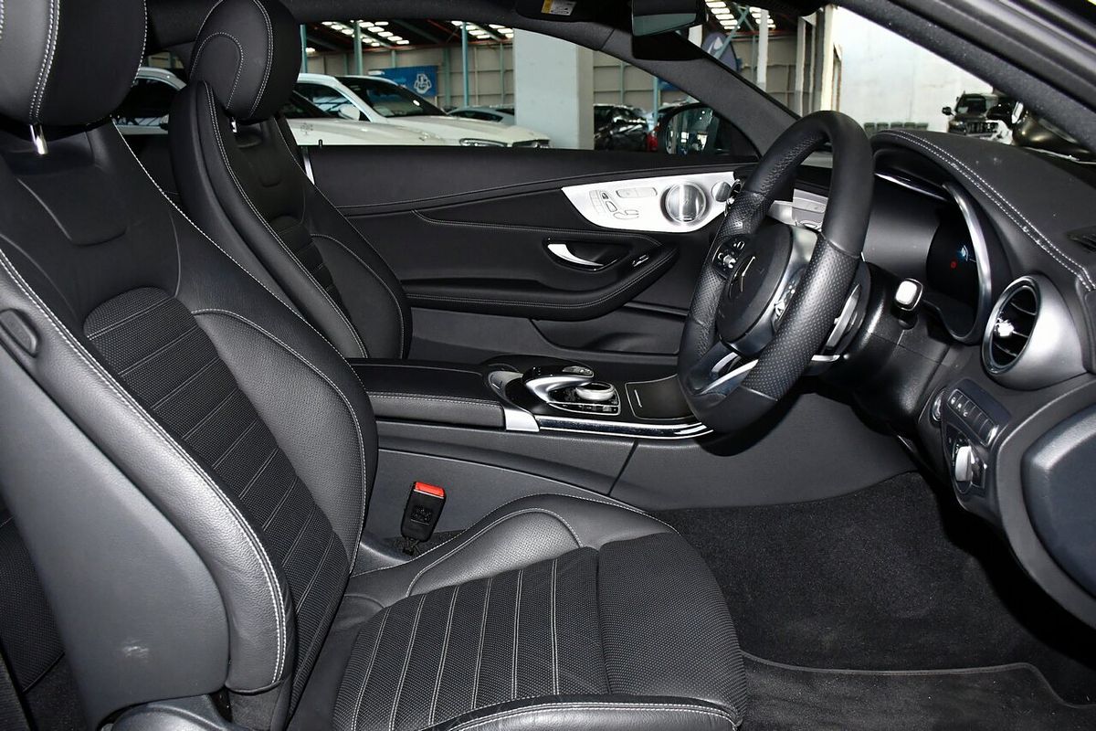2021 Mercedes-Benz C-Class C300 C205