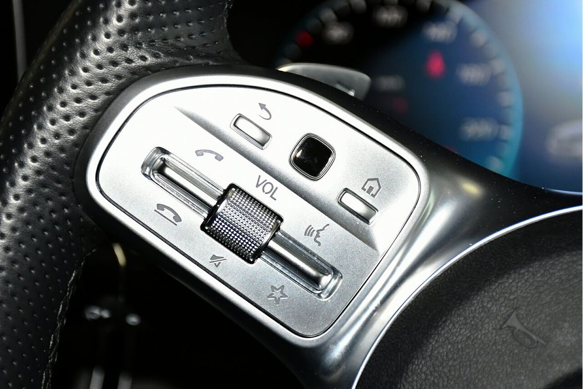2021 Mercedes-Benz C-Class C300 C205