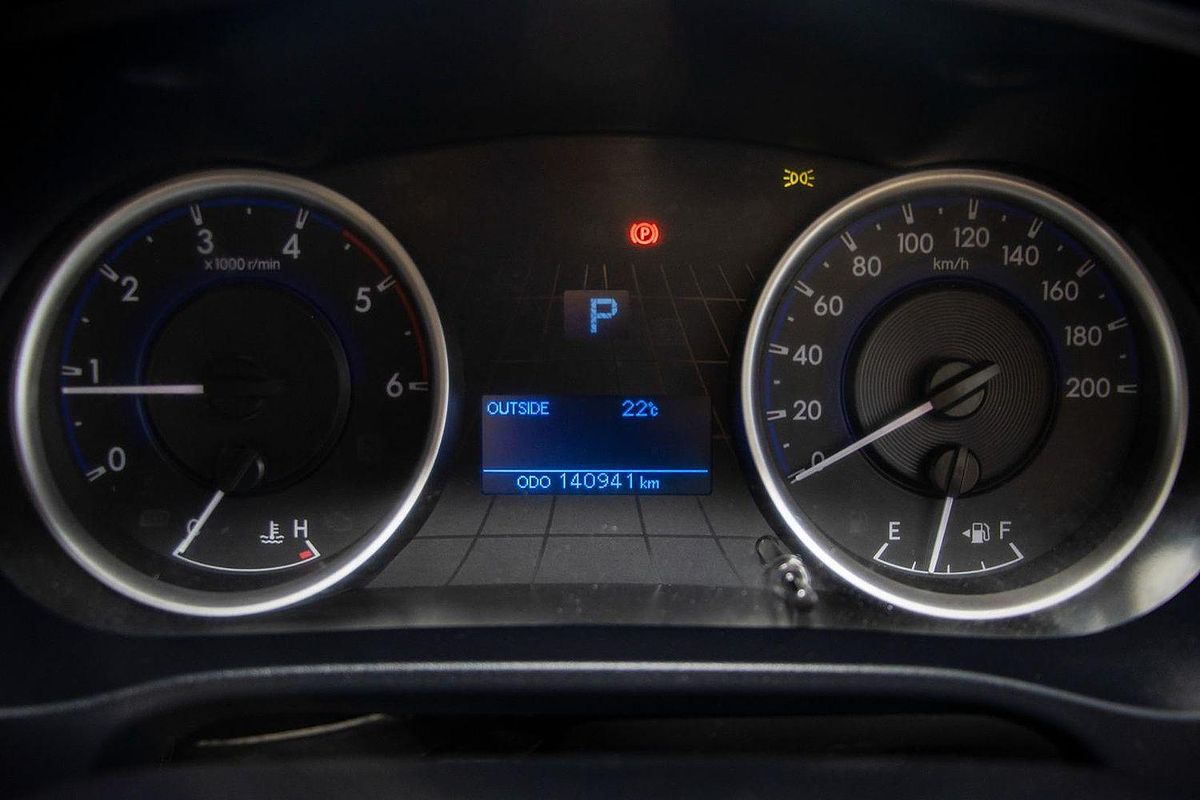 2018 Toyota Hilux SR GUN126R 4X4