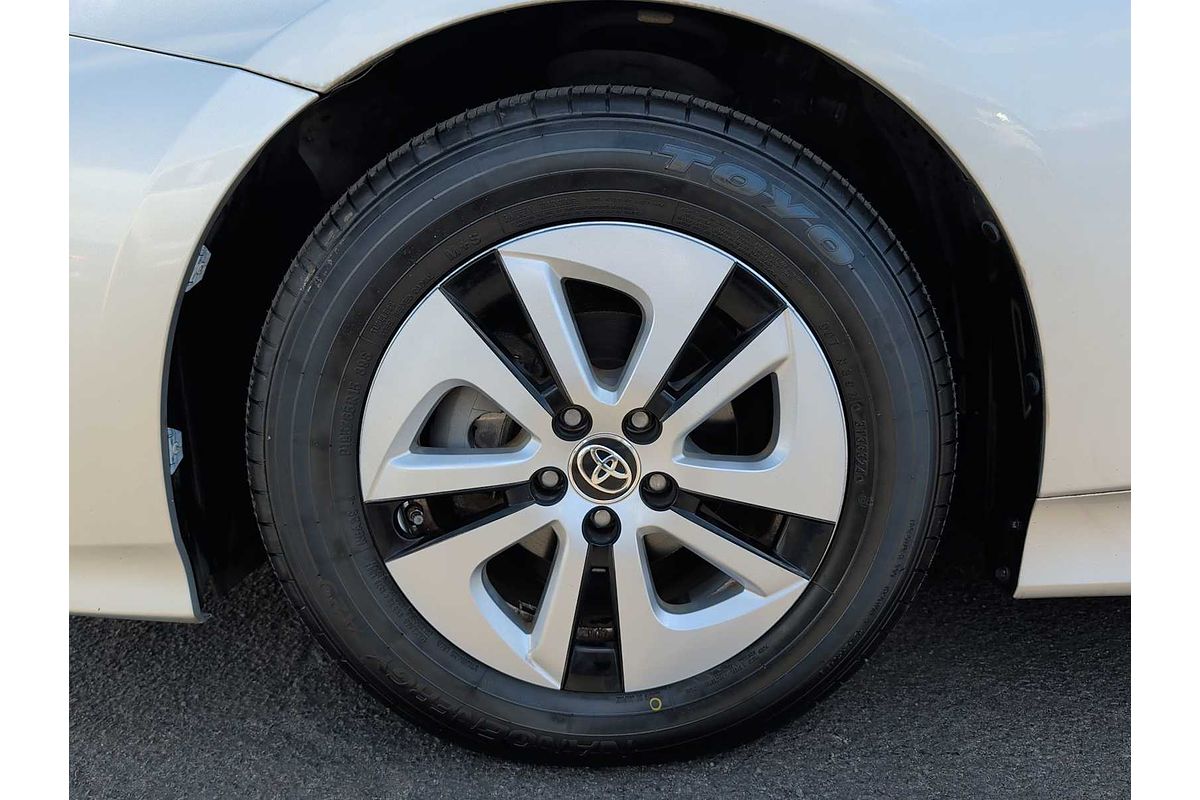 2016 Toyota Prius Two Eco