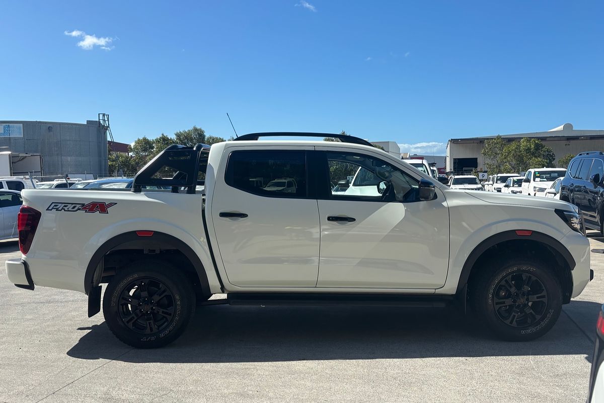 2024 Nissan Navara PRO-4X D23 4X4
