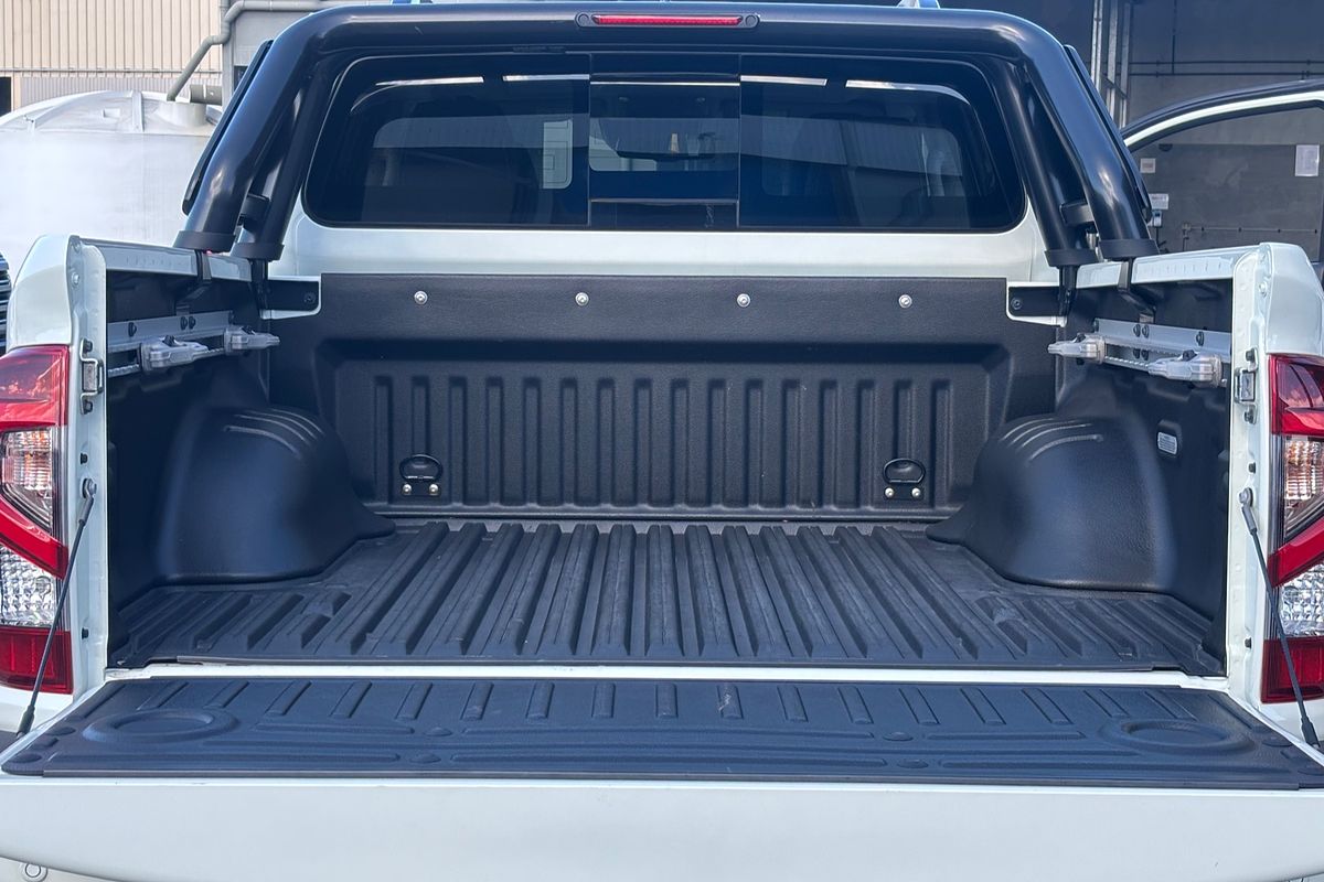 2024 Nissan Navara PRO-4X D23 4X4