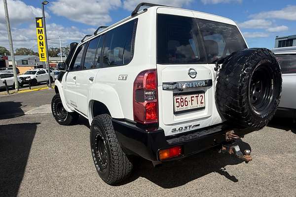 2016 Nissan Patrol ST Y61