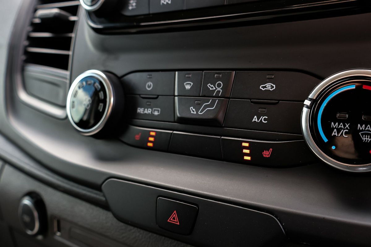 2018 Ford Transit Custom 300S VN SWB Low Roof