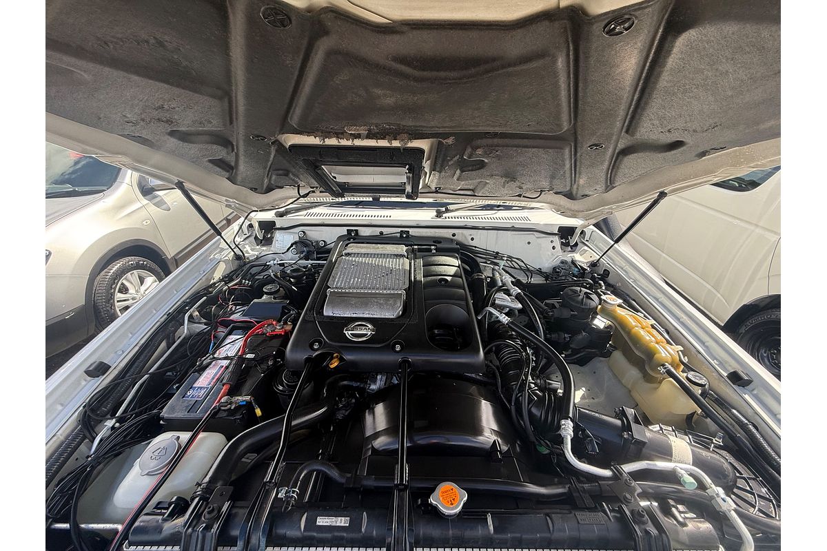 2016 Nissan Patrol ST Y61