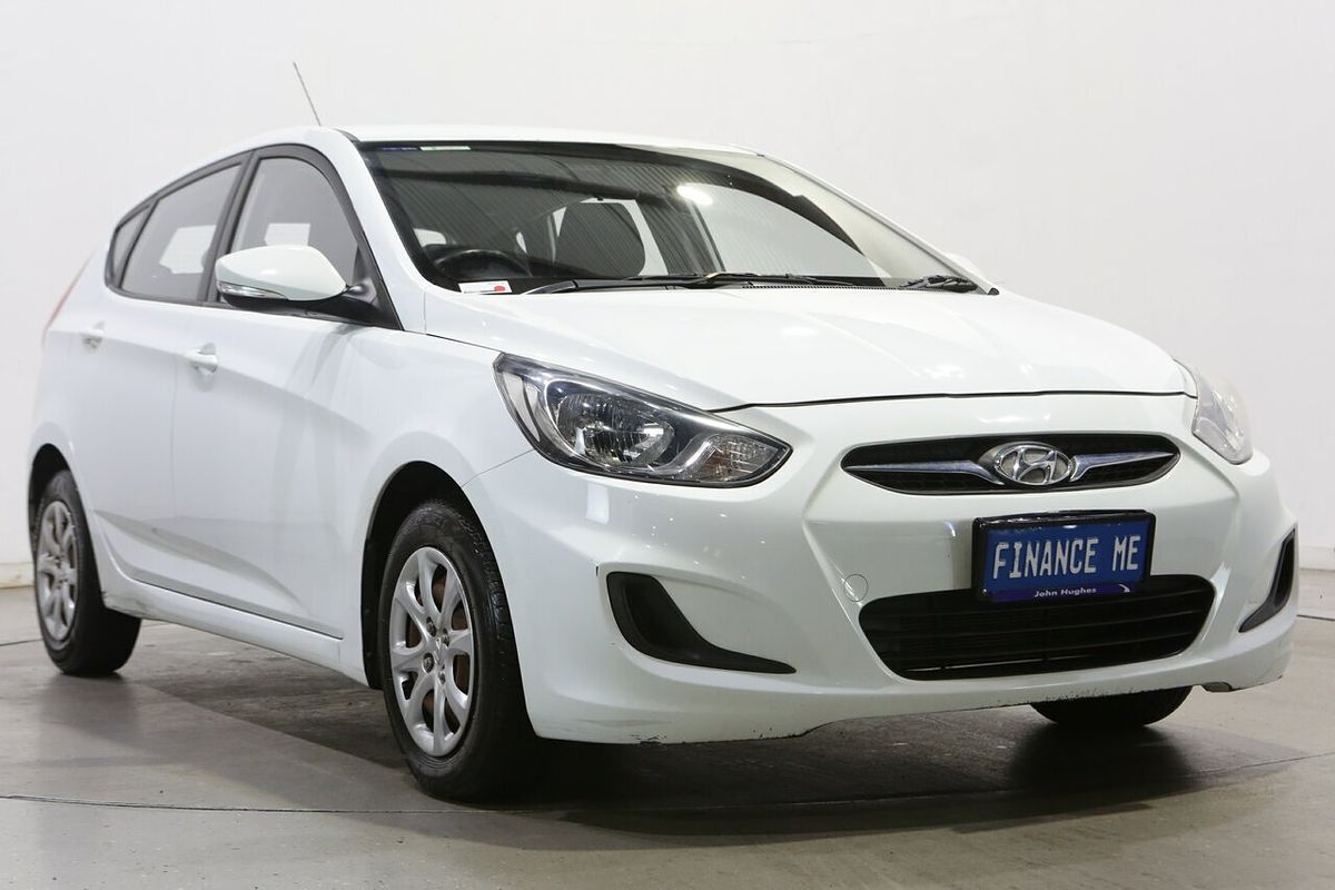 2014 Hyundai Accent Active RB2