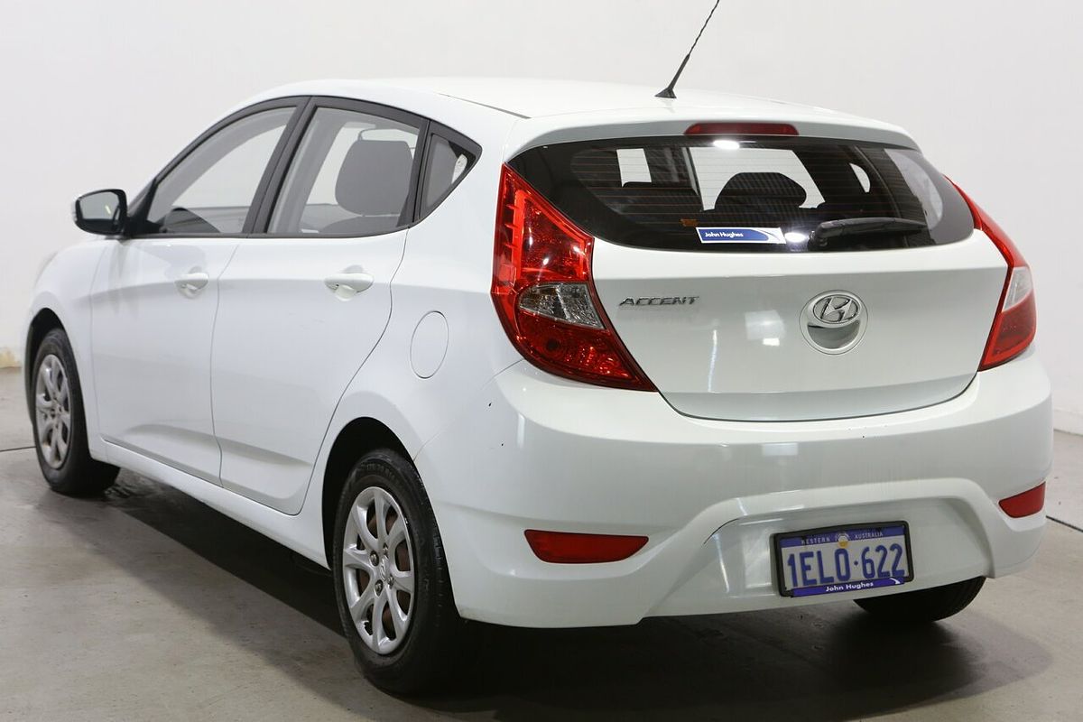 2014 Hyundai Accent Active RB2