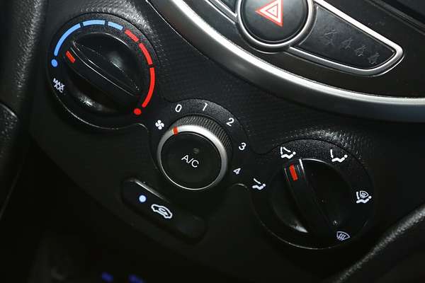 2014 Hyundai Accent Active RB2