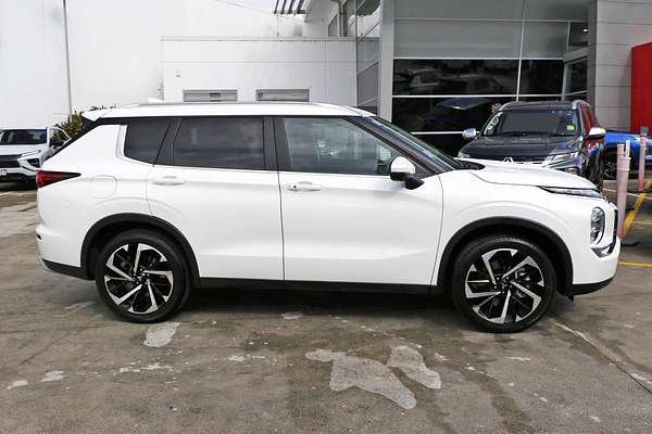 2024 Mitsubishi Outlander Aspire ZM