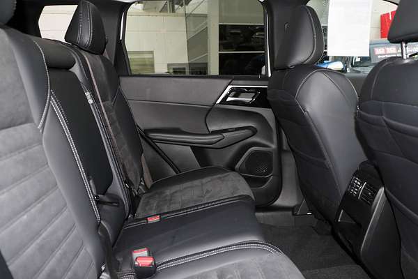 2024 Mitsubishi Outlander Aspire ZM