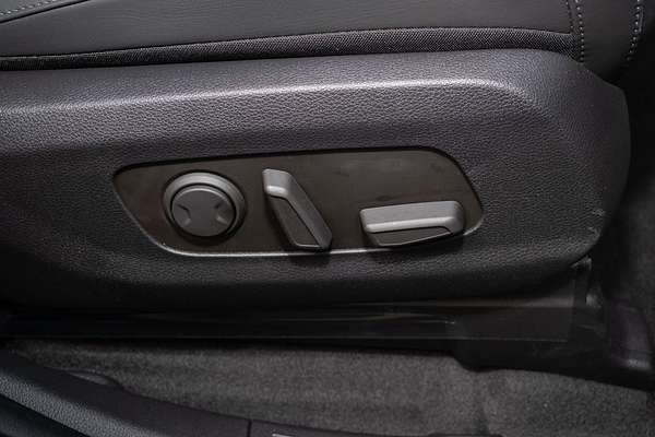 2025 Kia Carnival GT-Line Lite KA4 PE