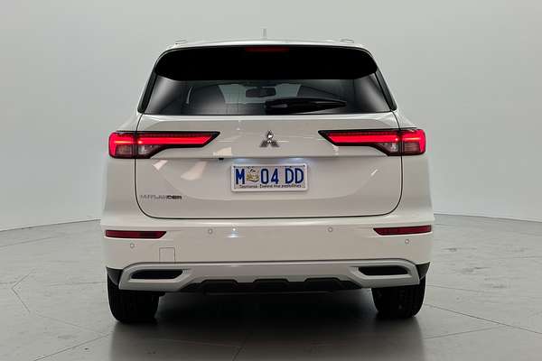 2024 Mitsubishi Outlander LS ZM