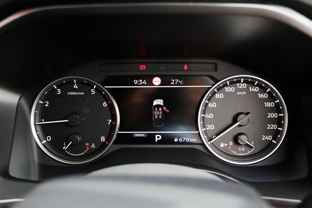 2024 Mitsubishi Outlander Black Edition ZM