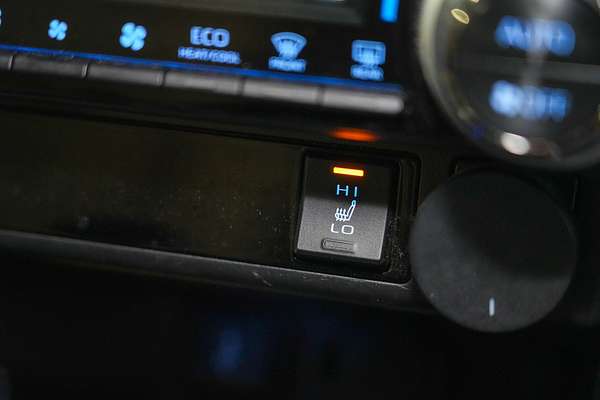 2020 Toyota RAV4 Cruiser AXAH52R