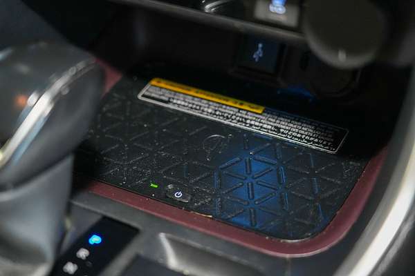 2020 Toyota RAV4 Cruiser AXAH52R