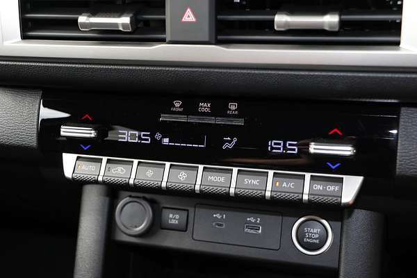 2024 Mitsubishi Triton GLS MV 4X4