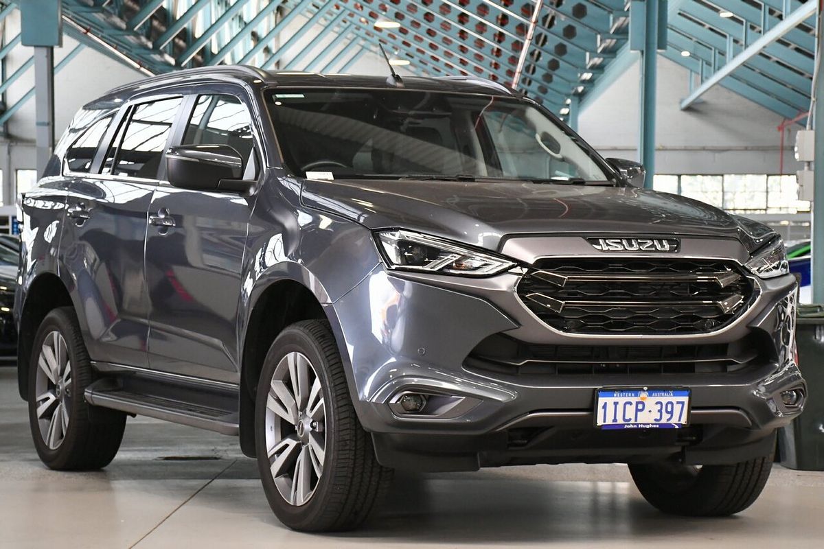 2023 Isuzu MU-X LS-T