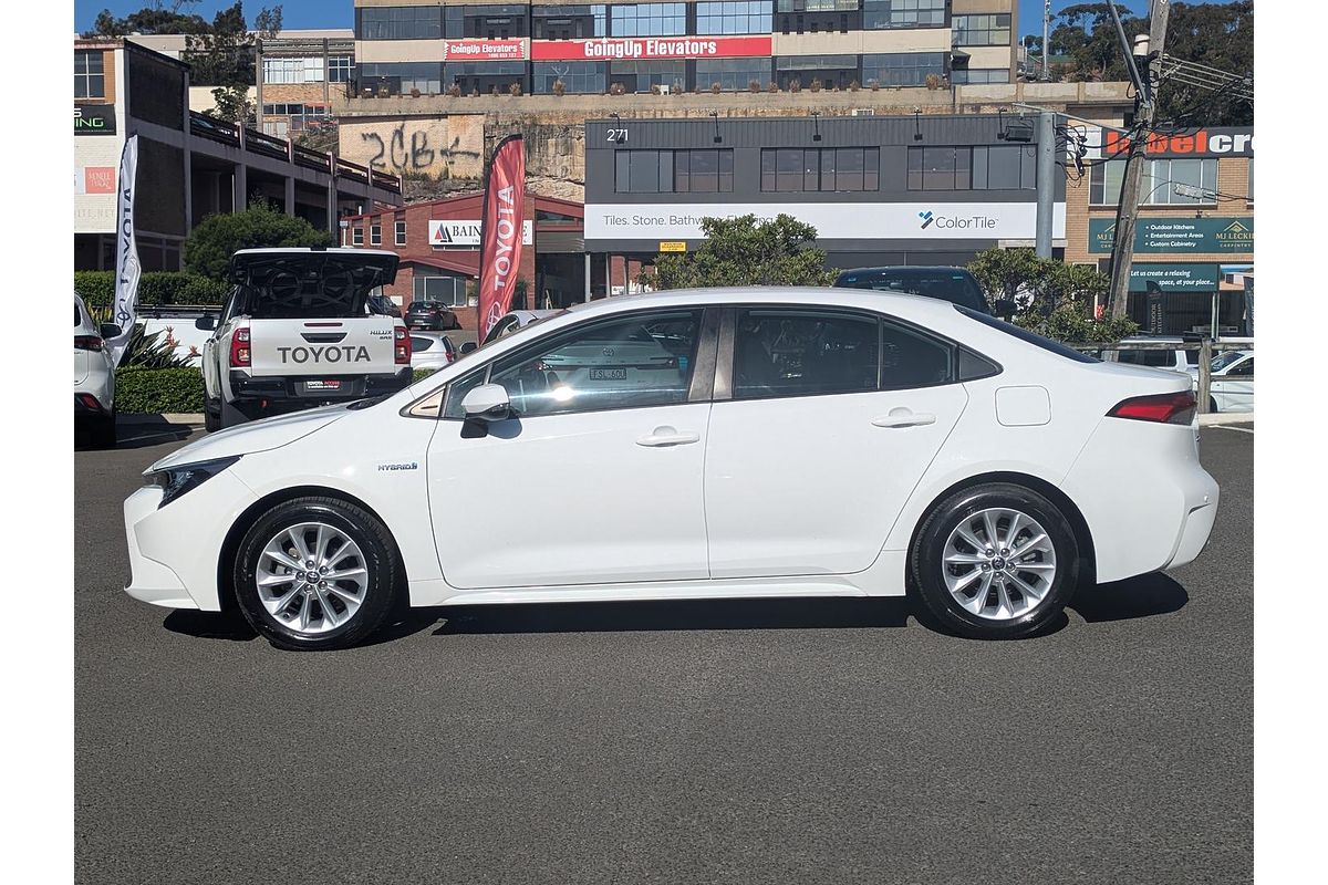 2022 Toyota Corolla Ascent Sport Hybrid ZWE211R