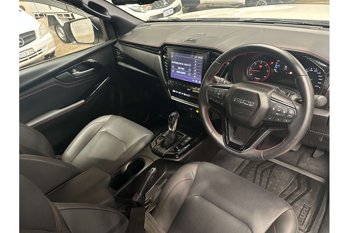 2022 Isuzu D-MAX X-TERRAIN 4X4