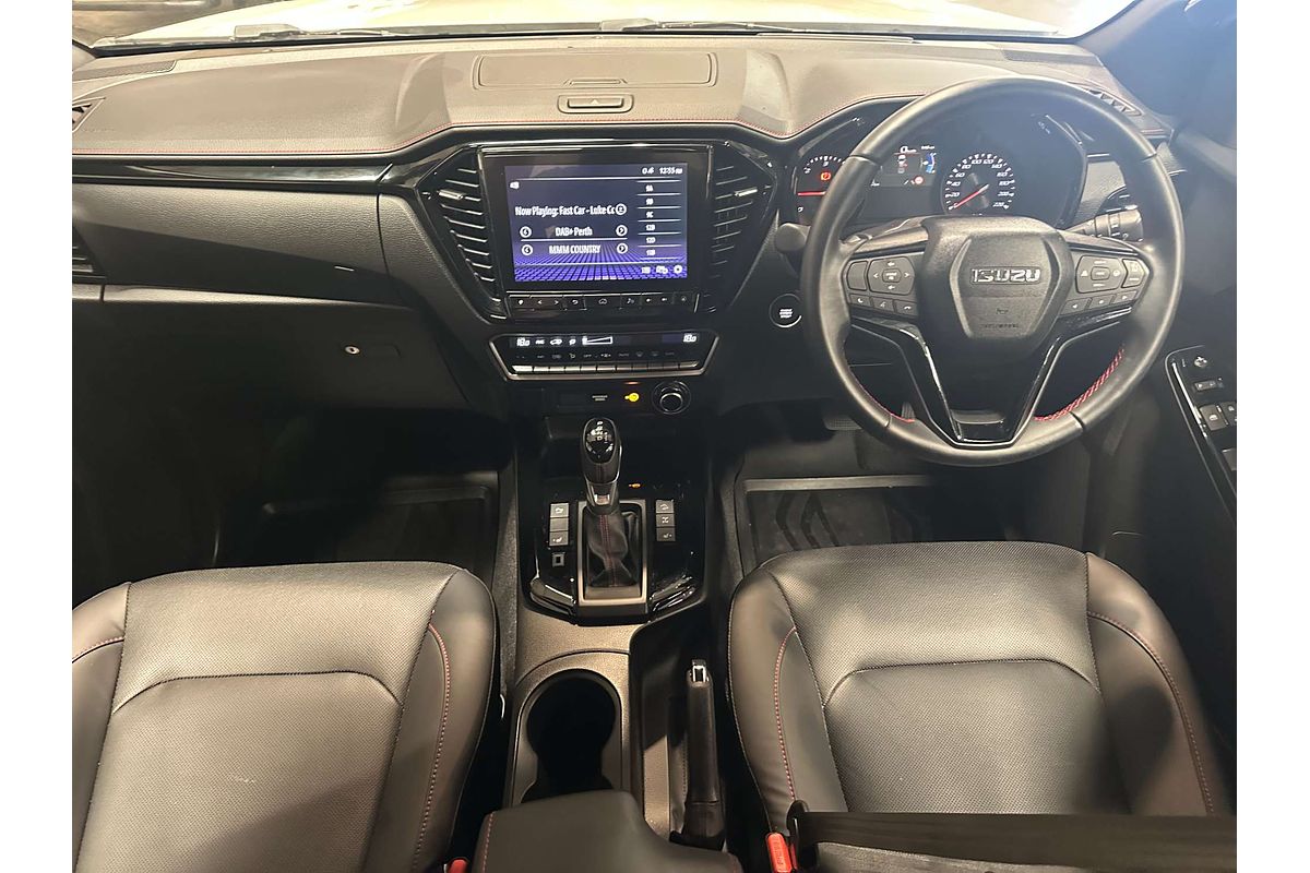 2022 Isuzu D-MAX X-TERRAIN 4X4