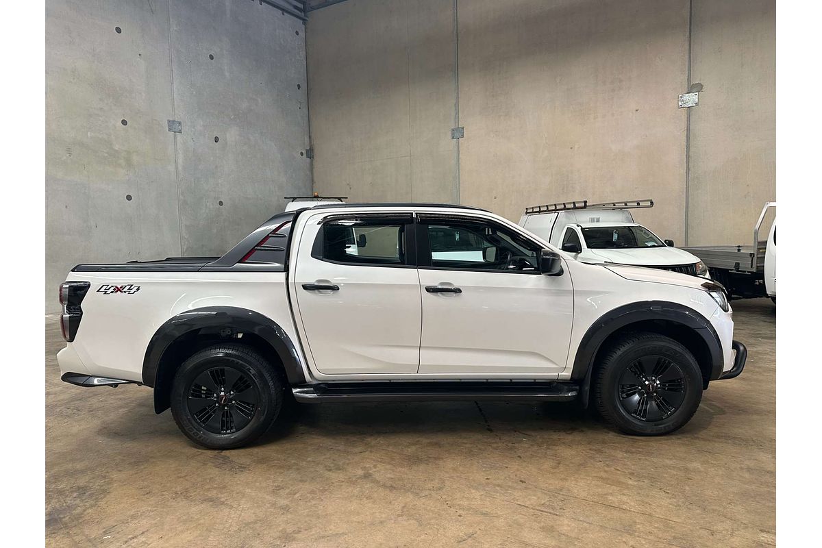 2022 Isuzu D-MAX X-TERRAIN 4X4