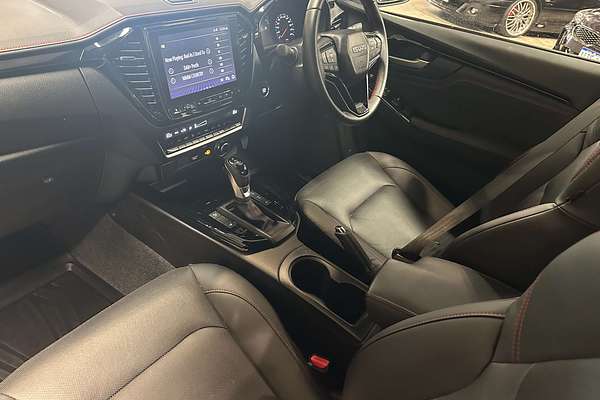 2022 Isuzu D-MAX X-TERRAIN 4X4