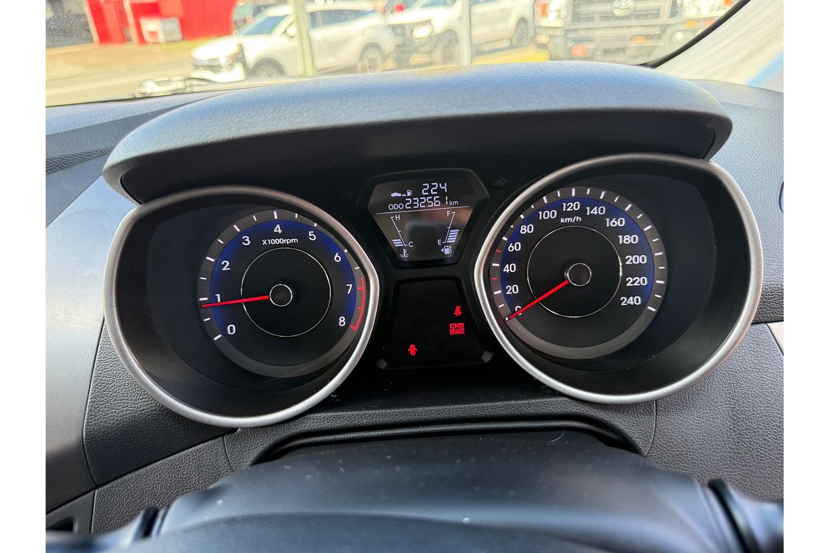 2012 Hyundai Elantra Active MD