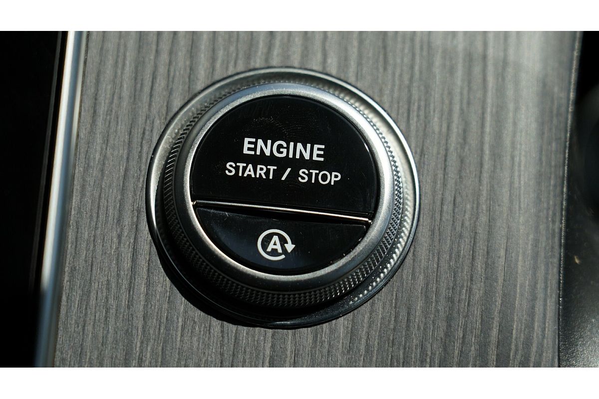 2025 Mercedes-Benz GLC-Class GLC300 X254