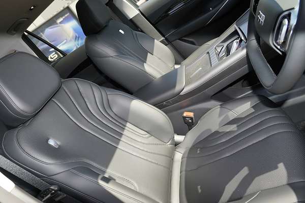 2025 Geely Starray EM-i Complete P145