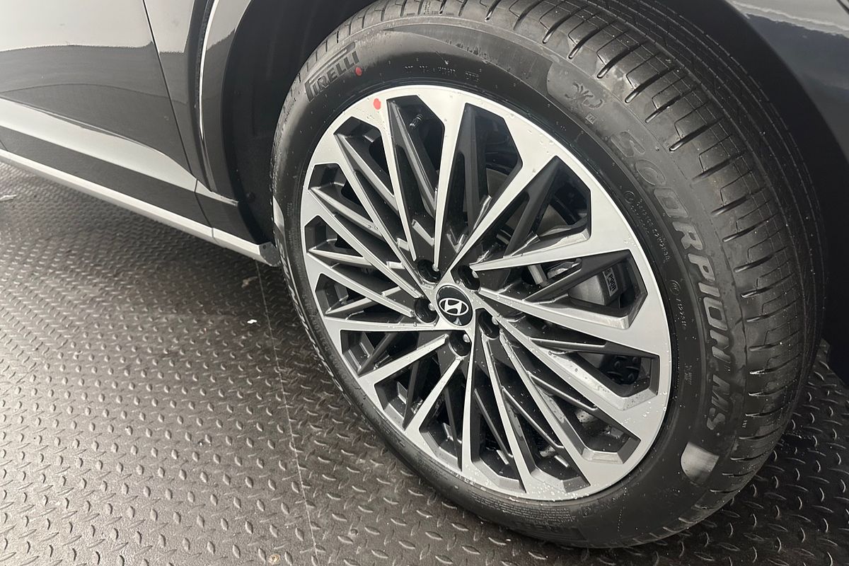 2025 Hyundai Palisade Calligraphy LX3.V1