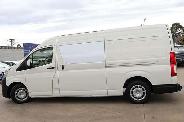 2019 Toyota Hiace GDH320R ELWB High Roof