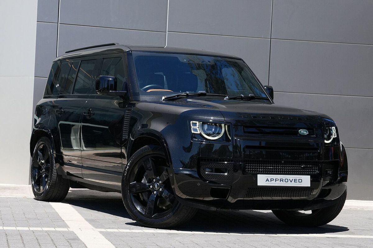 2022 Land Rover Defender 110 D300 X-Dynamic HSE L663