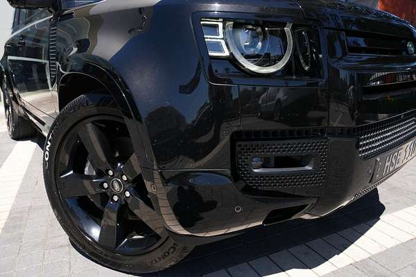 2022 Land Rover Defender 110 D300 X-Dynamic HSE L663