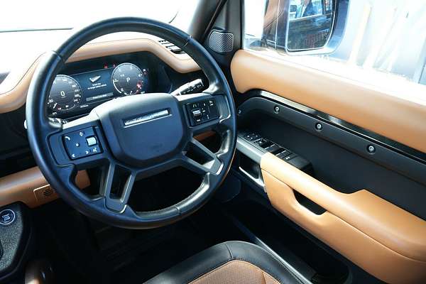 2022 Land Rover Defender 110 D300 X-Dynamic HSE L663
