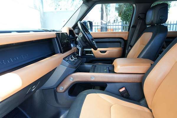 2022 Land Rover Defender 110 D300 X-Dynamic HSE L663