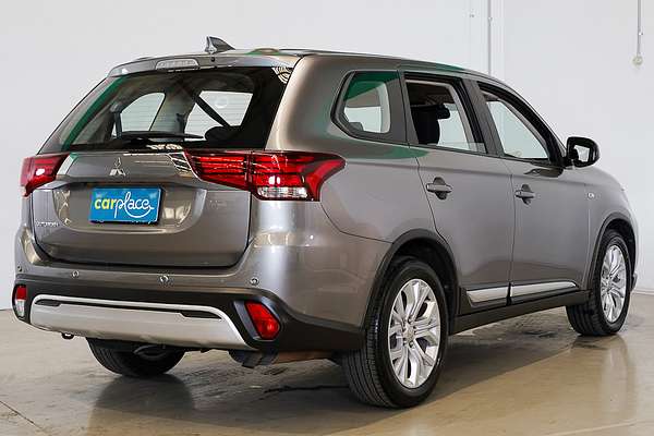 2021 Mitsubishi Outlander ES ZL
