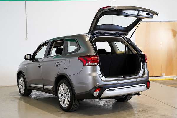 2021 Mitsubishi Outlander ES ZL
