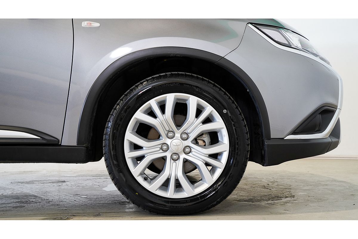 2021 Mitsubishi Outlander ES ZL