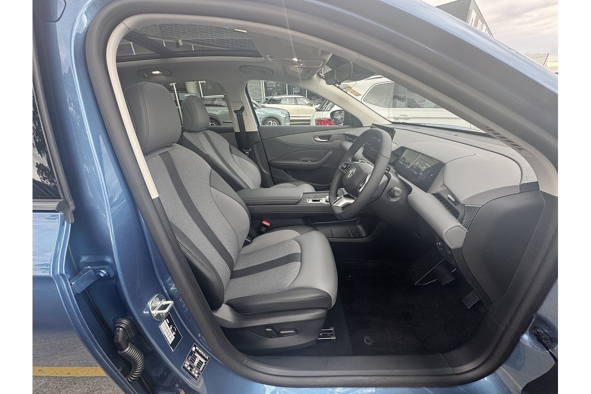 2025 MG MGS5 EV Essence 49 ZS3EM