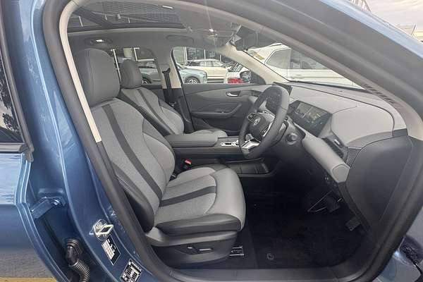 2025 MG MGS5 EV Essence 49 ZS3EM