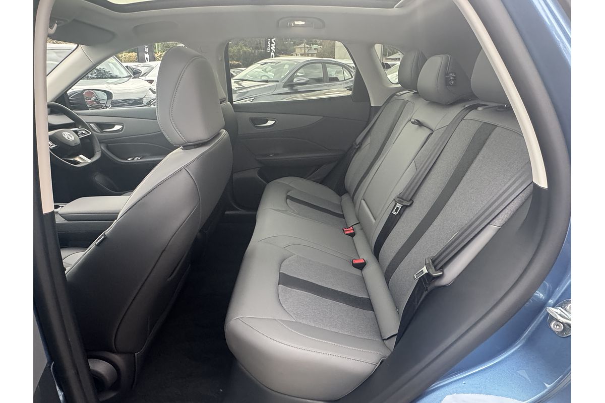 2025 MG MGS5 EV Essence 49 ZS3EM